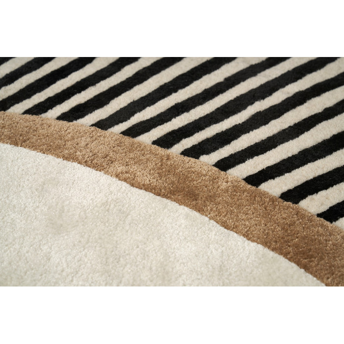 Kilimas AMBER BEIGE (Rankų darbo kolekcija) Kilimas AMBER BEIGE (Rankų darbo kolekcija)